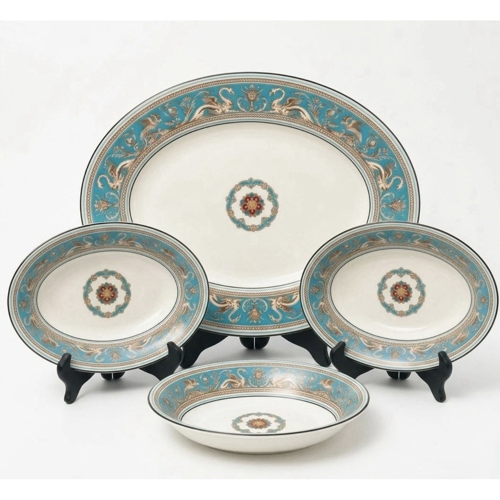 Wedgwood Florentine Dragon Turquoise 4 - Piece Serving Platter & Serving Bowls